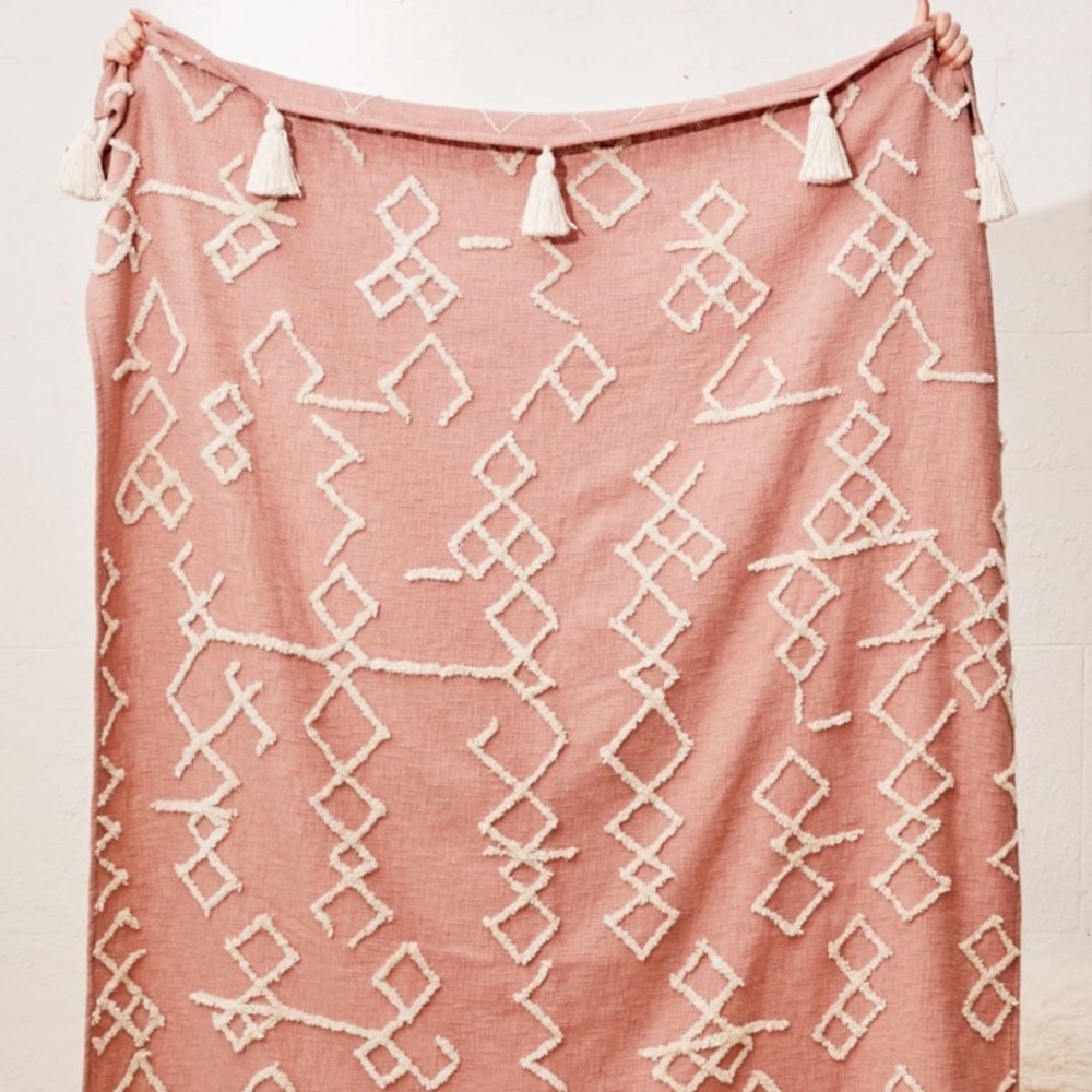 Urban Outfitters geo tufted tassel throw blanket